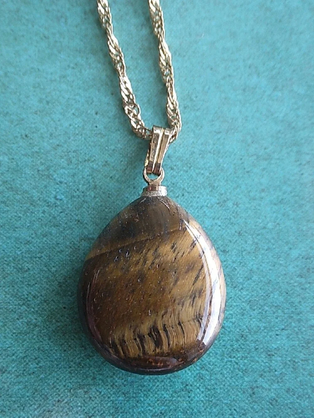 Gold-Tone Tiger Eye Teardrop Necklace & Earrings Set